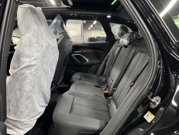 Audi Q5 40 TDI quattro S Line Black Edition (80A) 2025, салон 2