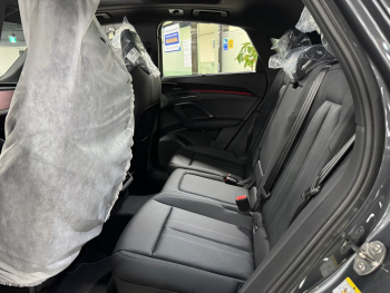 Audi Q5 45 TFSI quattro Sportback S Line (80A) 2025, оснащение 1