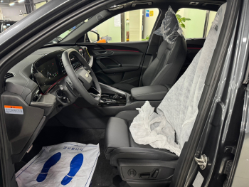 Audi Q5 45 TFSI quattro Sportback S Line (80A) 2025, внешний вид 5