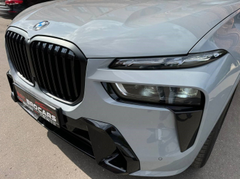 BMW X7 40d Brooklyn Grey