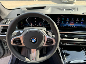 BMW X7 40d Brooklyn Grey
