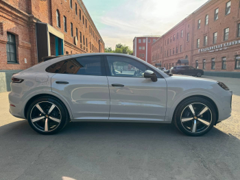Porsche Cayenne Coupé 